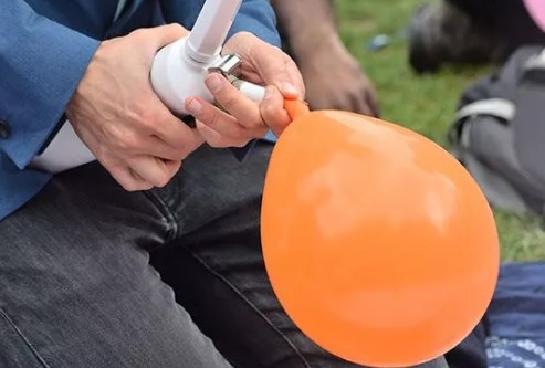 lustgas gaskungen ballonger helium fastgas